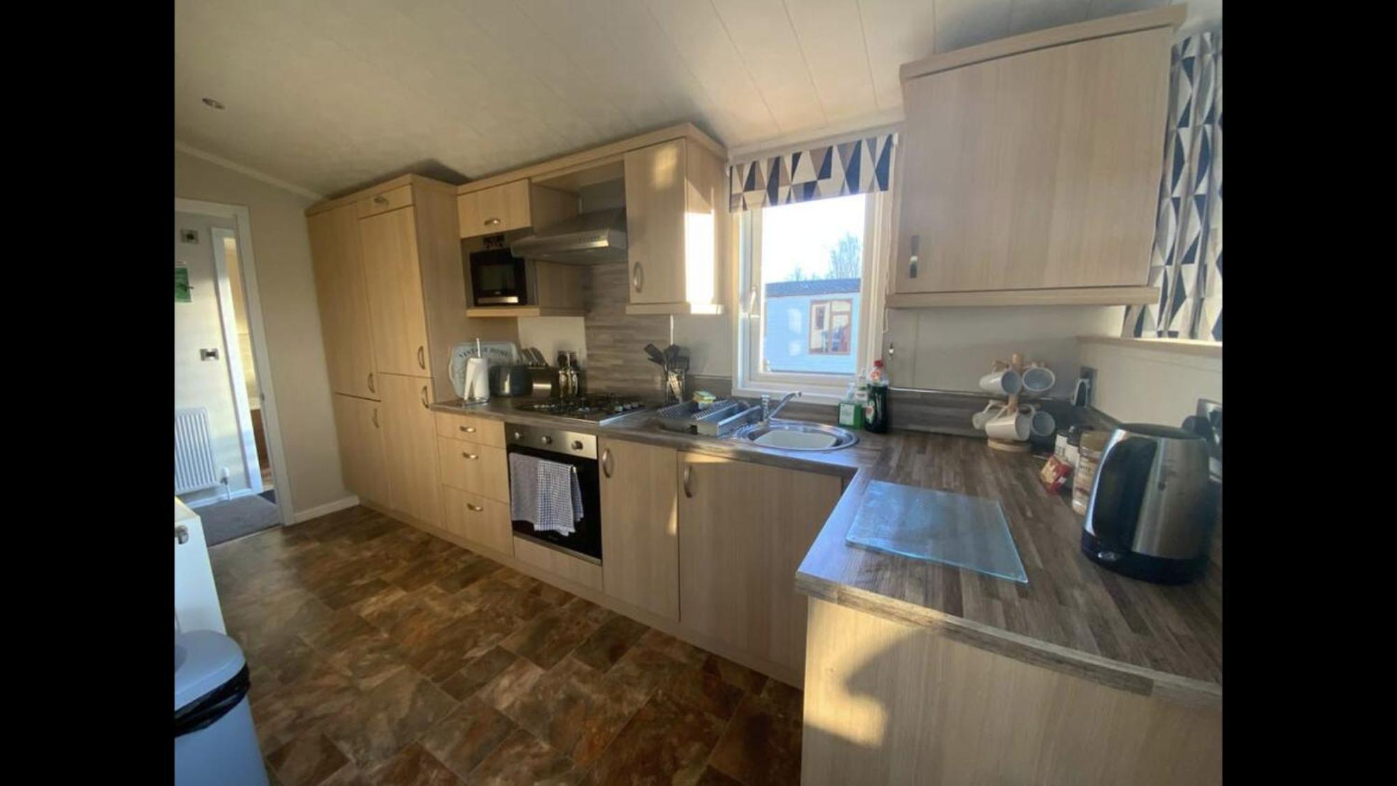 Bumblebee Lodge Tydd St. Giles Exterior foto